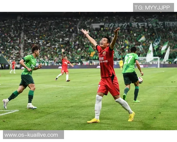 上港与国安激战全场回顾球迷热情助威精彩瞬间不容错过